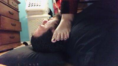 Face Slapping Slave Boy - hclips.com